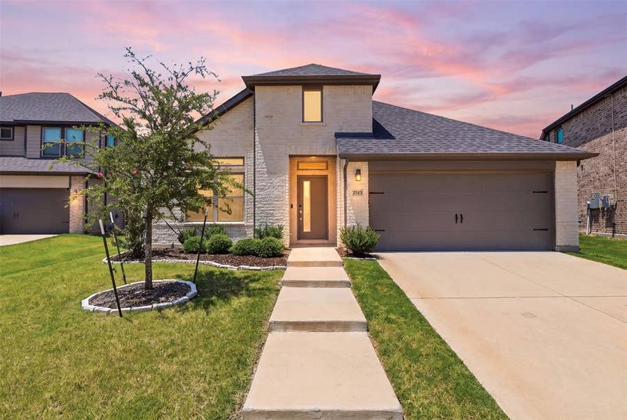Property photo for 2513 Moser Lane, Royse City, TX
