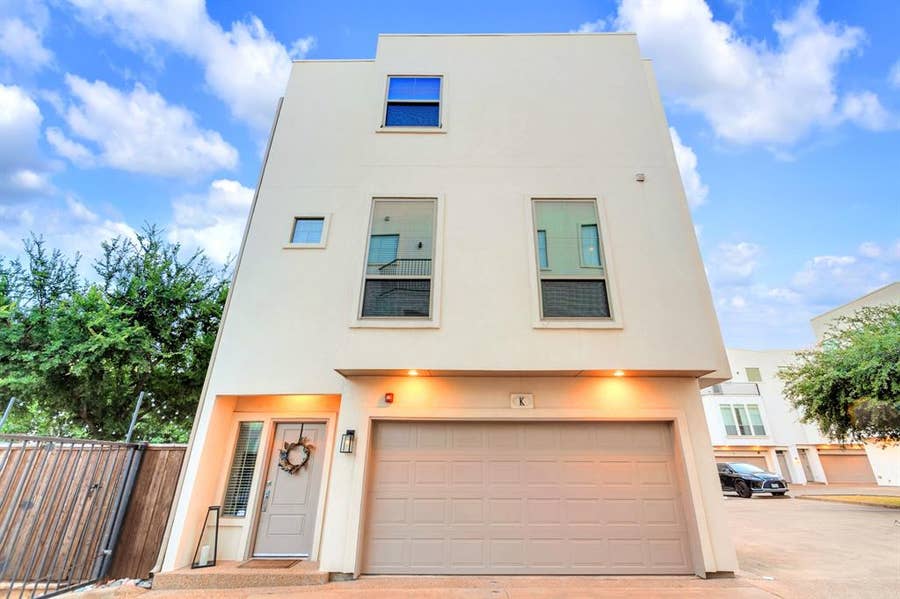 Property photo for 2100 N Fitzhugh Avenue, #K, Dallas, TX