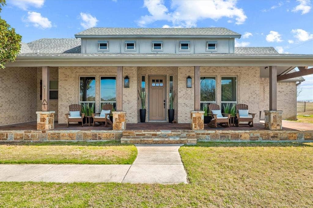 570 S Point Court, Aledo, TX 76008 570 S Point Court, Aledo, TX 76008
