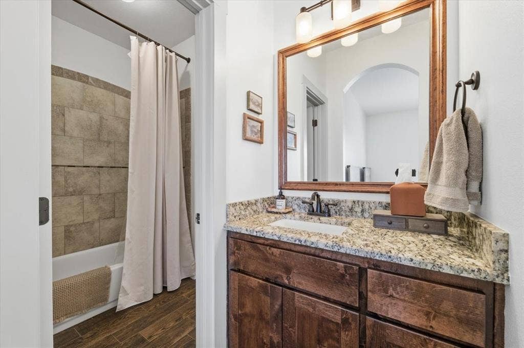 570 S Point Court, Aledo, TX 76008 570 S Point Court, Aledo, TX 76008