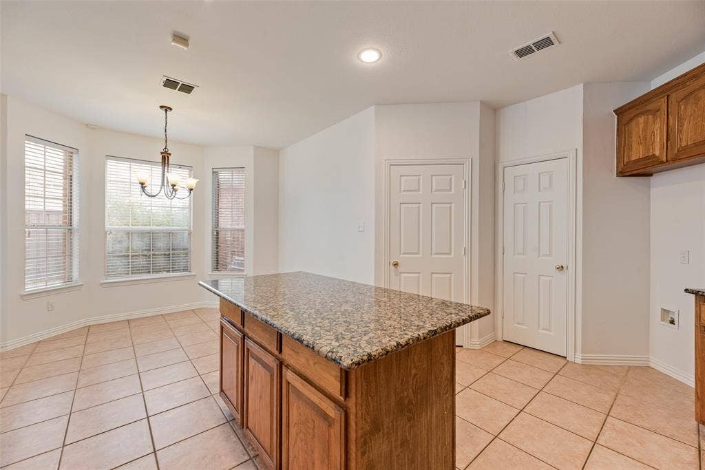 3104 Angus Drive, Plano, TX 75025 3104 Angus Drive, Plano, TX 75025