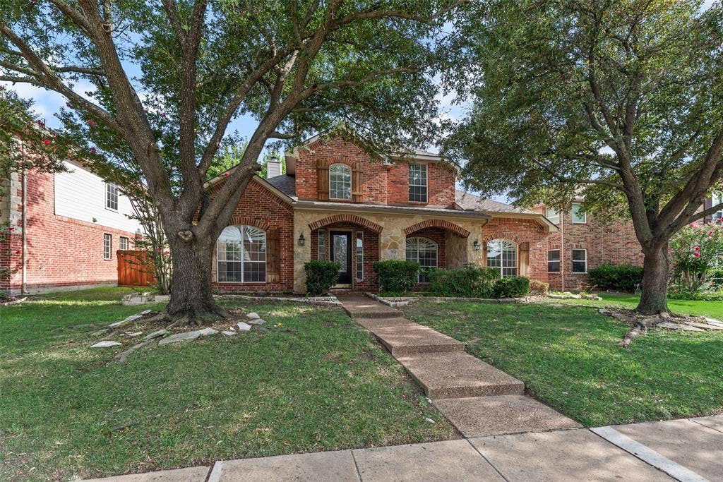 3104 Angus Drive, Plano, TX 75025 3104 Angus Drive, Plano, TX 75025