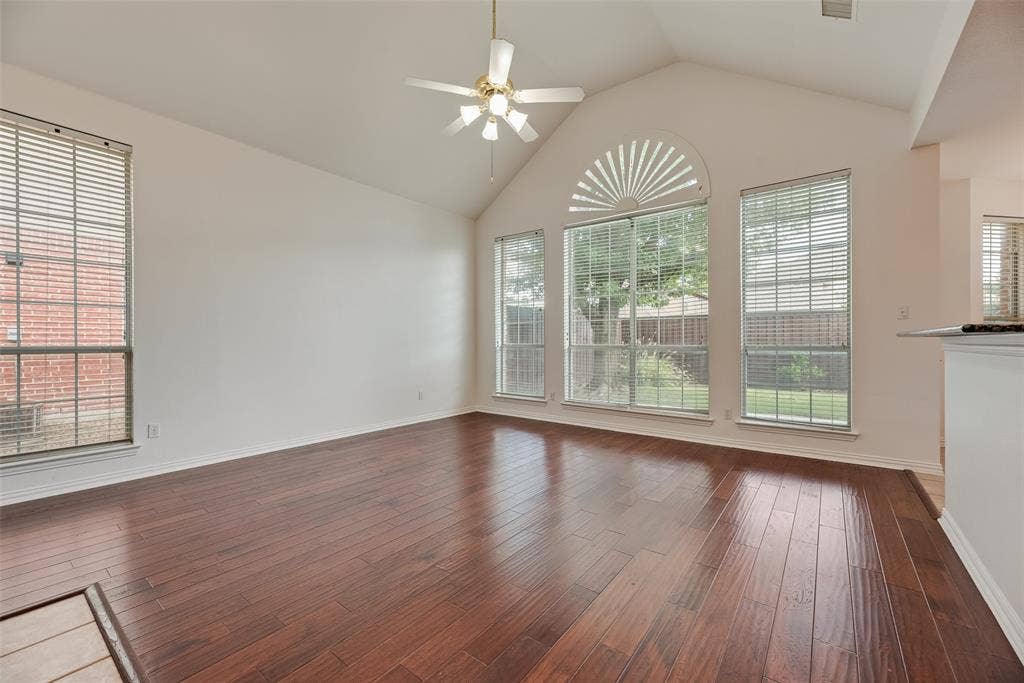 3104 Angus Drive, Plano, TX 75025 3104 Angus Drive, Plano, TX 75025