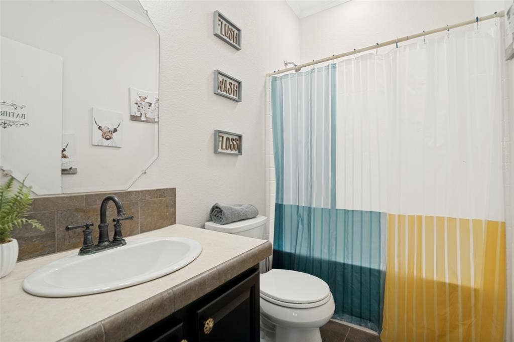 6036 Quail Court, Terrell, TX 75160 6036 Quail Court, Terrell, TX 75160