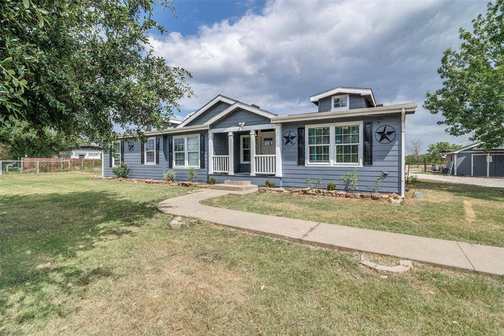 6036 Quail Court, Terrell, TX 75160 6036 Quail Court, Terrell, TX 75160
