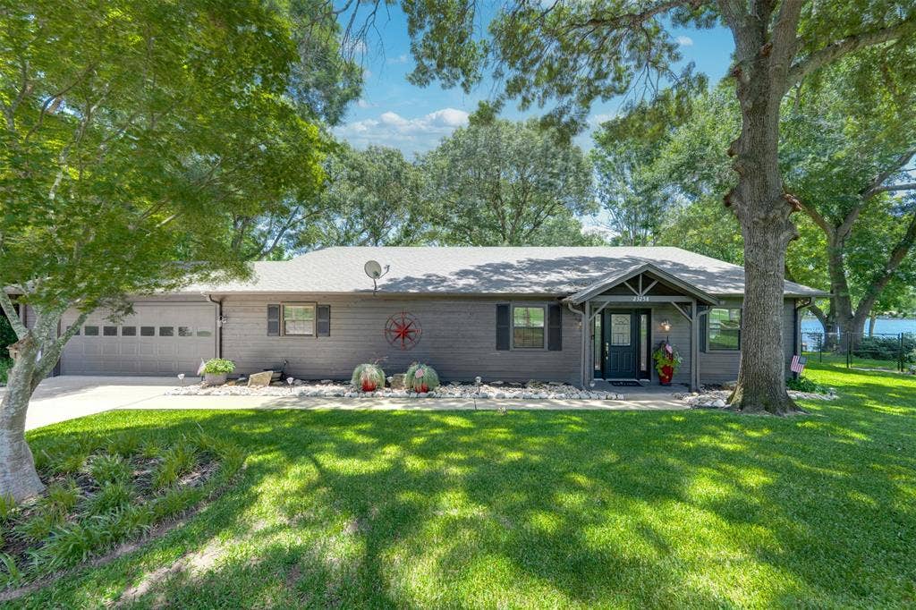 23258 Edgewater Drive, Frankston, TX 75763 23258 Edgewater Drive, Frankston, TX 75763