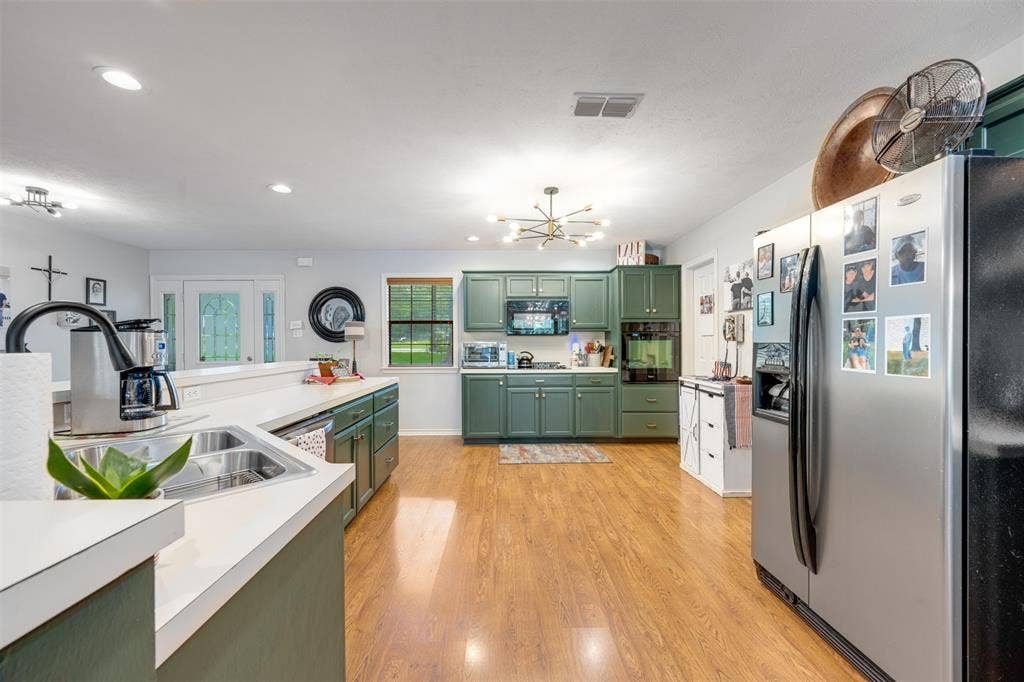 23258 Edgewater Drive, Frankston, TX 75763 23258 Edgewater Drive, Frankston, TX 75763