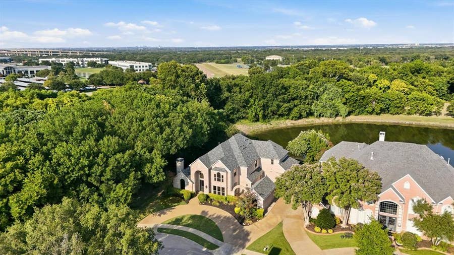 Property photo for 728 Castle Creek Drive, Coppell, TX