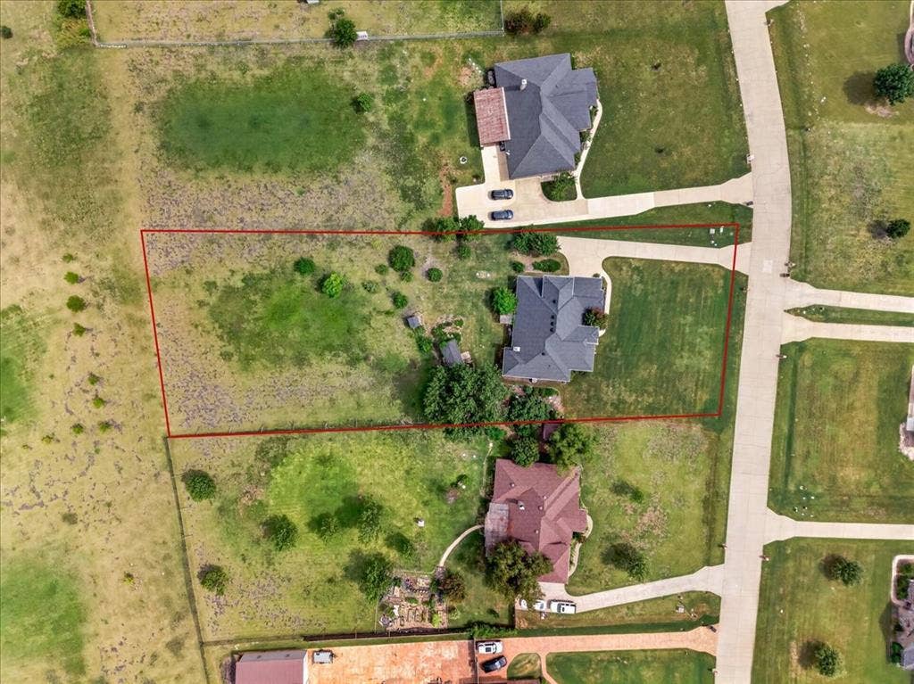 10165 Bantry Lane, Forney, TX 75126 red lining not exact