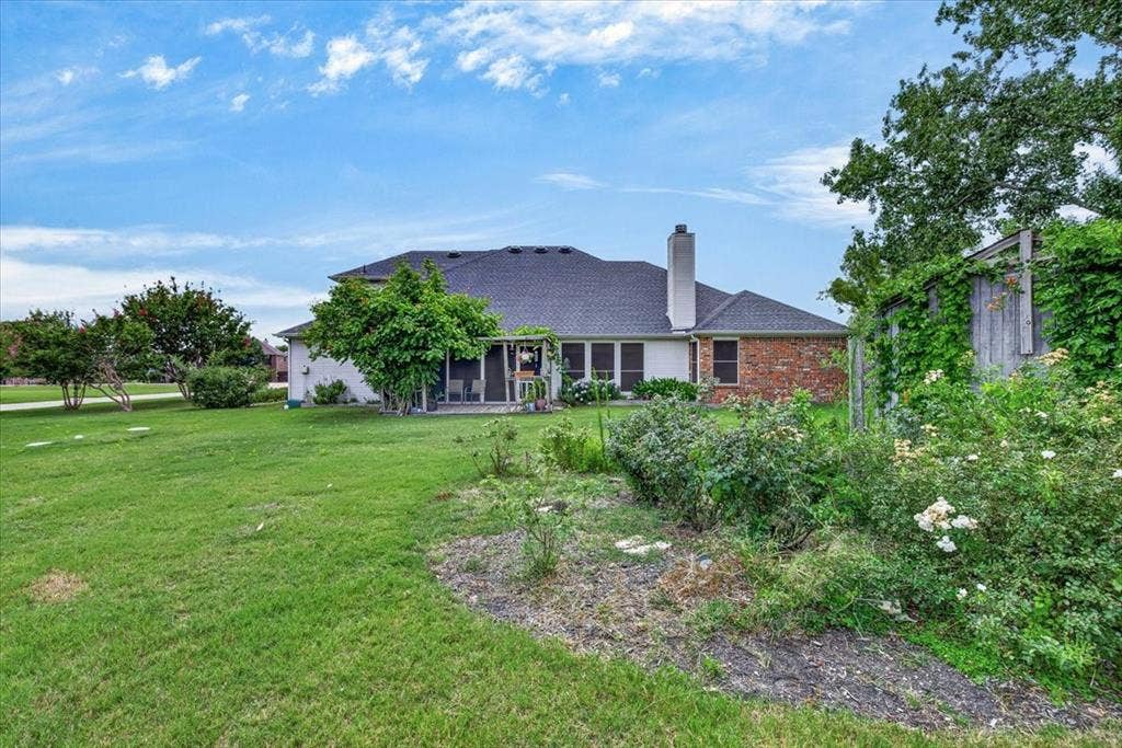 10165 Bantry Lane, Forney, TX 75126 10165 Bantry Lane, Forney, TX 75126