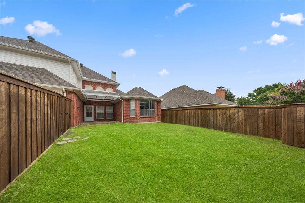 2808 Barksdale Drive, Plano, TX 75025 2808 Barksdale Drive, Plano, TX 75025