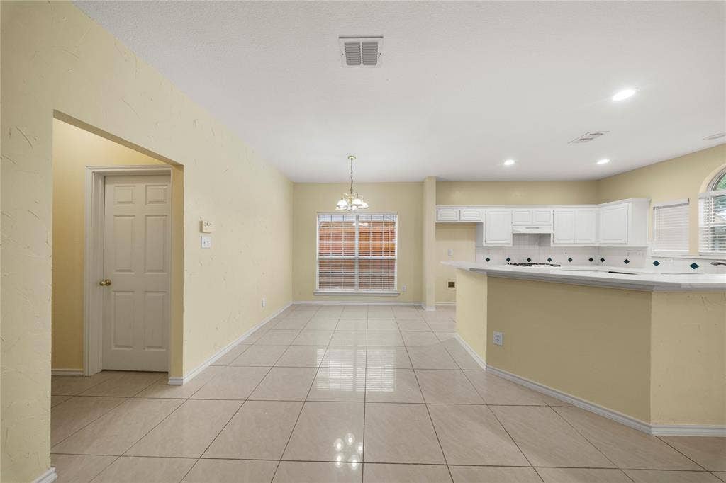 2808 Barksdale Drive, Plano, TX 75025 2808 Barksdale Drive, Plano, TX 75025