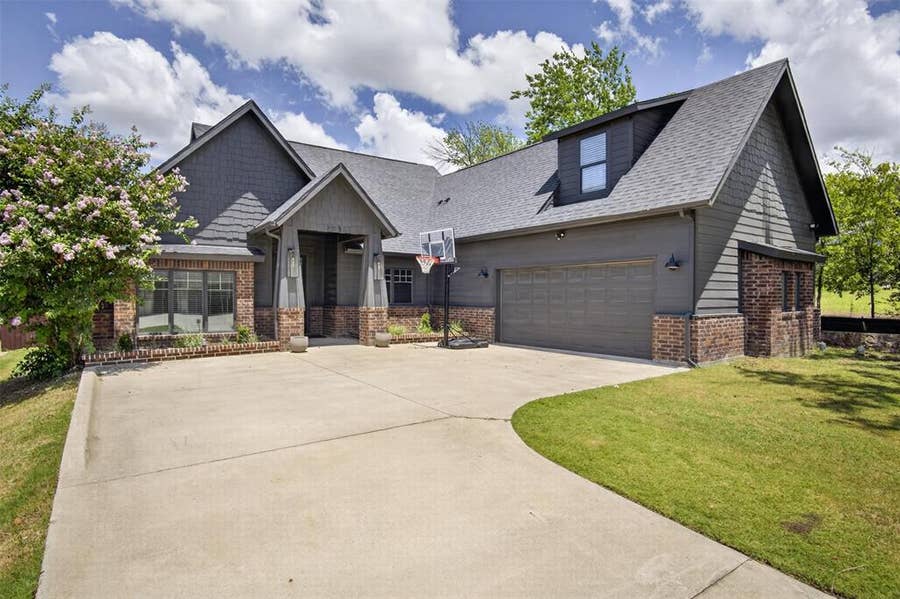 Property photo for 205 E 3rd Street, Prosper, TX