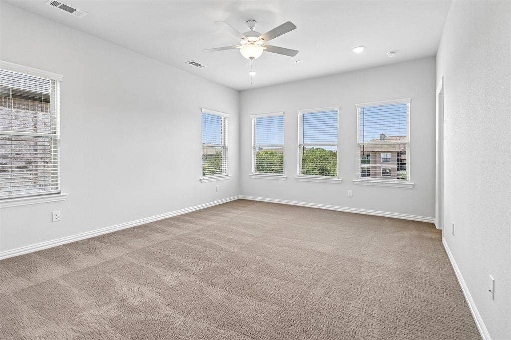 8311 Challenger Lane, Frisco, TX 75034 8311 Challenger Lane, Frisco, TX 75034