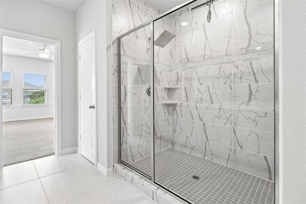 8311 Challenger Lane, Frisco, TX 75034 8311 Challenger Lane, Frisco, TX 75034