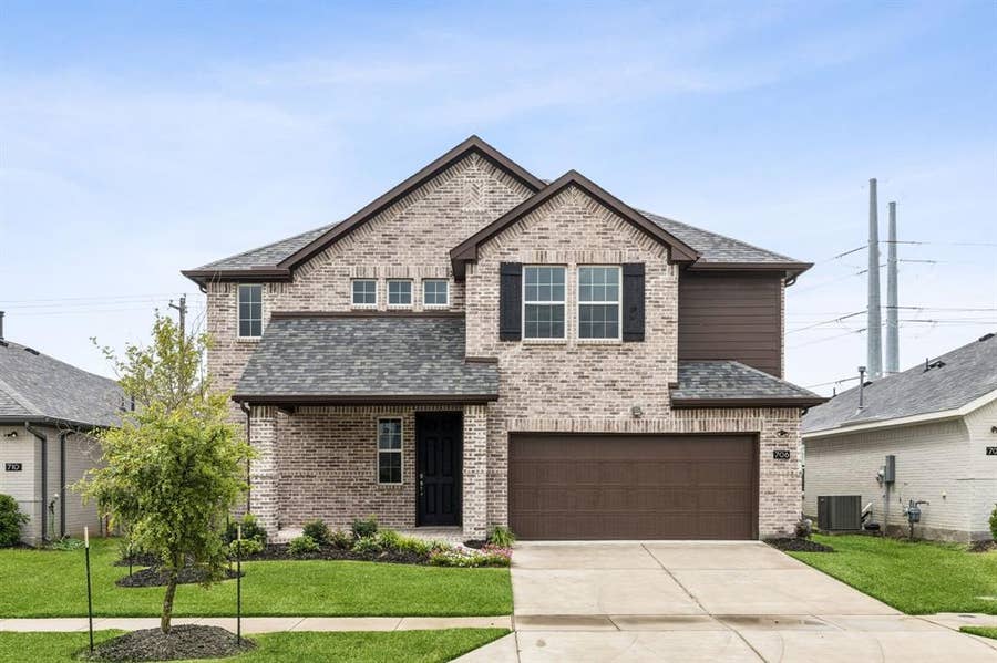 Property photo for 706 Rain Barrel Place, Weston, TX