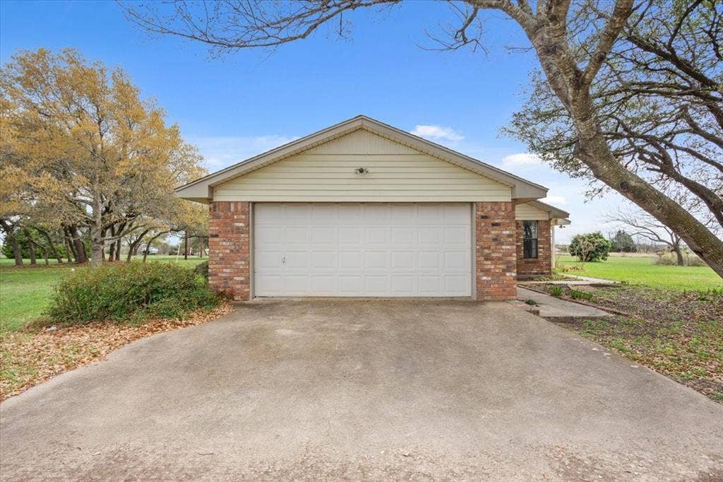 146 Indian Paint Brush Road, Eddy, TX 76524 146 Indian Paint Brush Road, Eddy, TX 76524