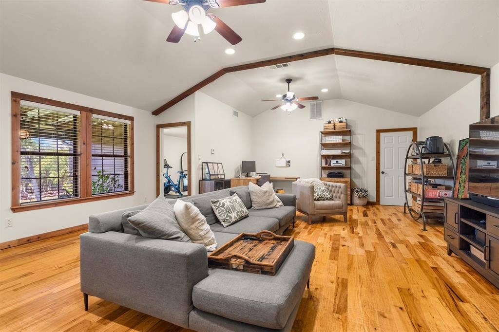 1011 Thornridge Court, Argyle, TX 76226 1011 Thornridge Court, Argyle, TX 76226