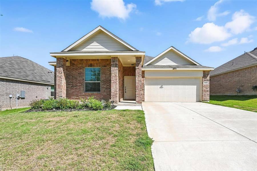 Property photo for 3008 Chinkapin Lane, McKinney, TX