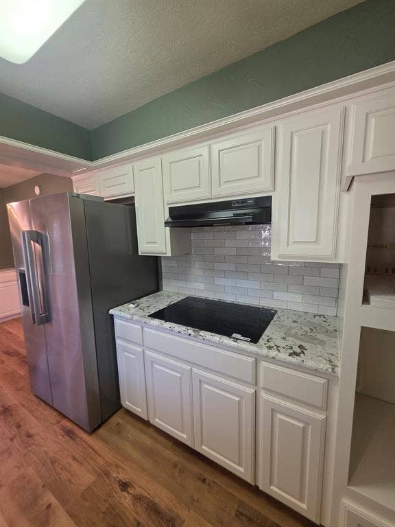 1914 Surrey Circle, Grand Prairie, TX 75050