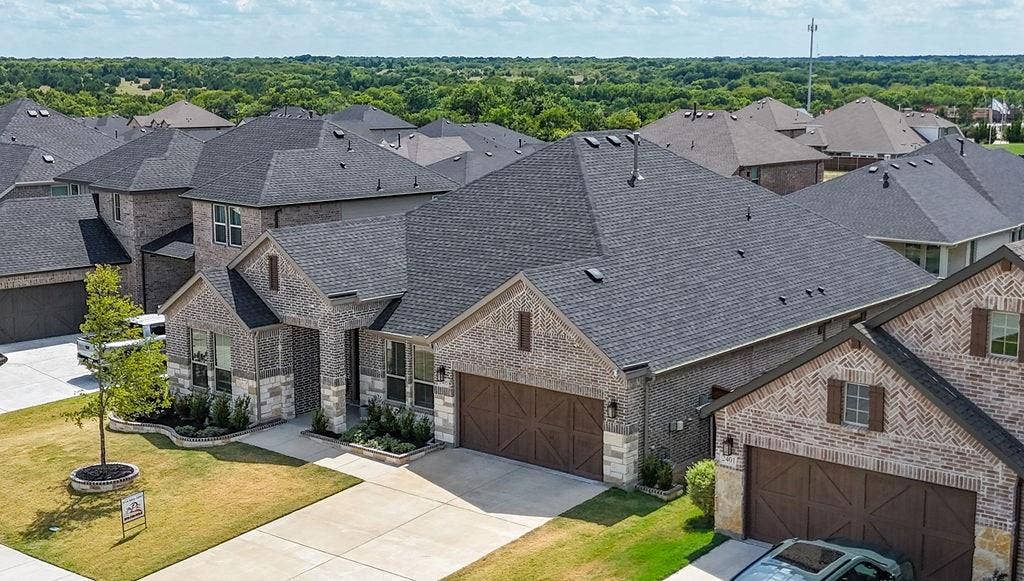 2405 Hitchford Street, Midlothian, TX 76065
