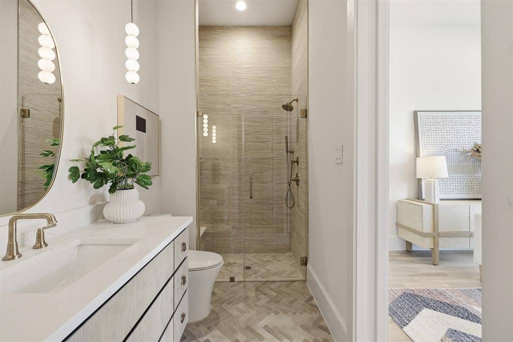 6984 Bob O Link Drive, Dallas, TX 75214 6984 Bob O Link Drive, Dallas, TX 75214