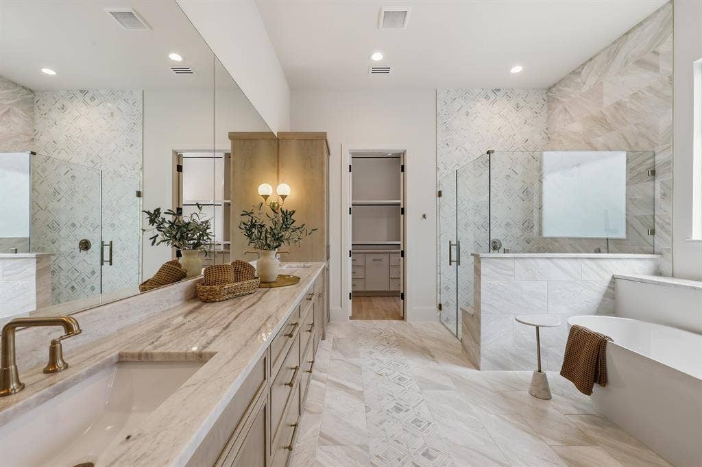 6984 Bob O Link Drive, Dallas, TX 75214 6984 Bob O Link Drive, Dallas, TX 75214