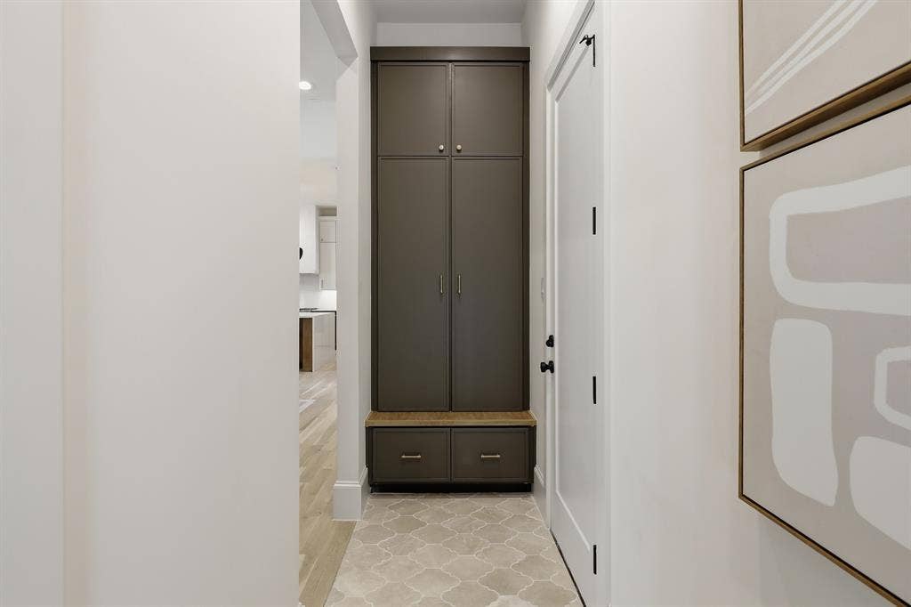 6984 Bob O Link Drive, Dallas, TX 75214 6984 Bob O Link Drive, Dallas, TX 75214
