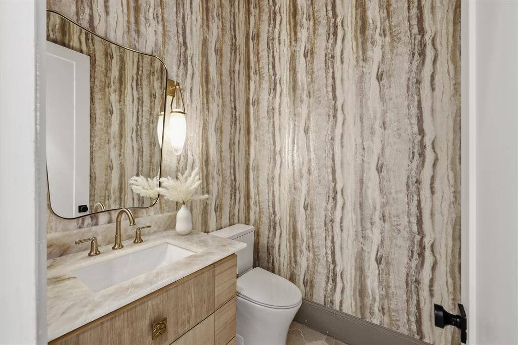 6984 Bob O Link Drive, Dallas, TX 75214 6984 Bob O Link Drive, Dallas, TX 75214