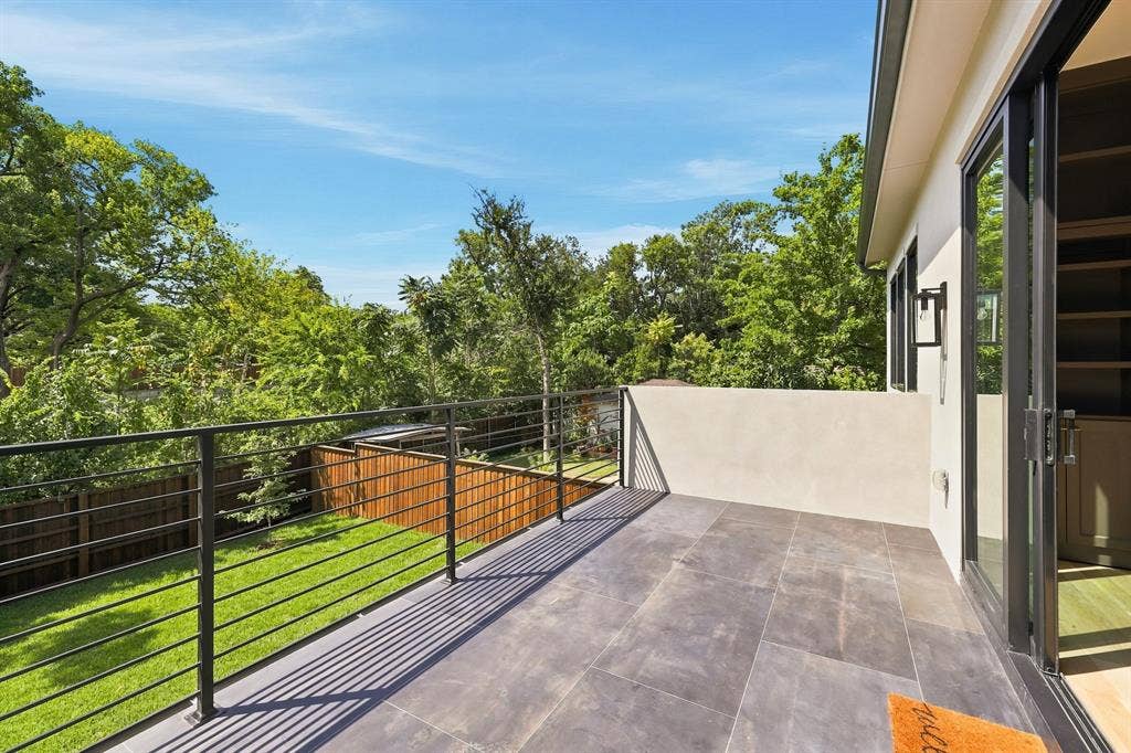 6984 Bob O Link Drive, Dallas, TX 75214 6984 Bob O Link Drive, Dallas, TX 75214