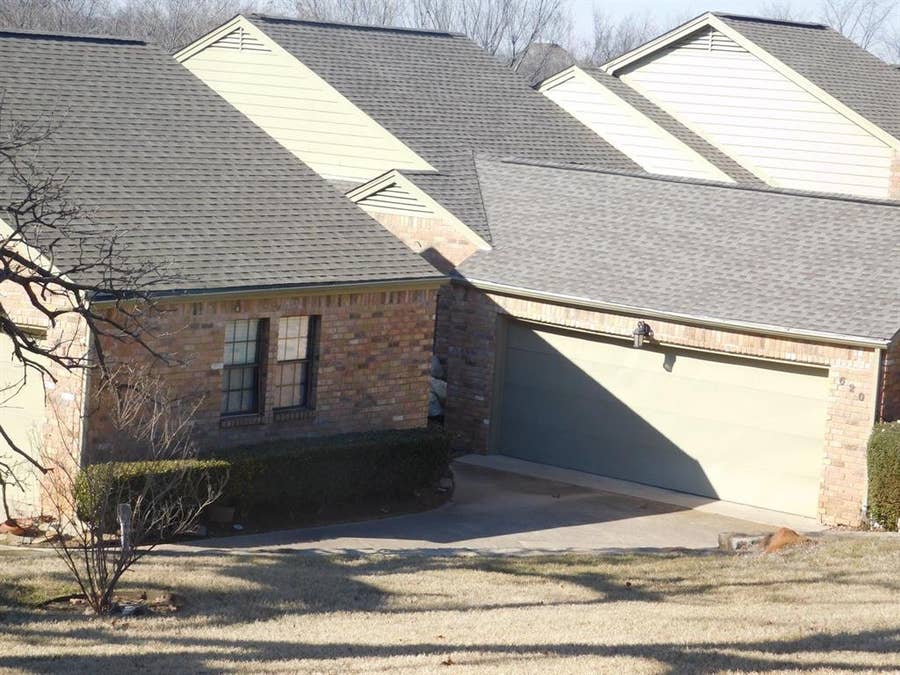 Property photo for 622 Crowley Road, Arlington, TX