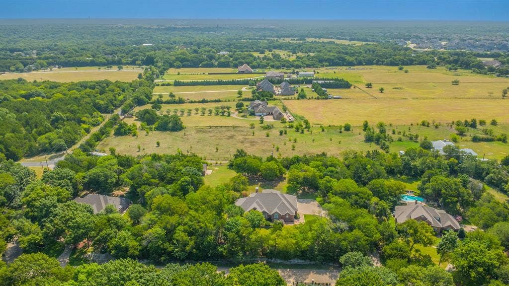 6420 Shady Oaks Lane, Midlothian, TX 76065 LOOK AT THIS...JUST GORGEOUS.
