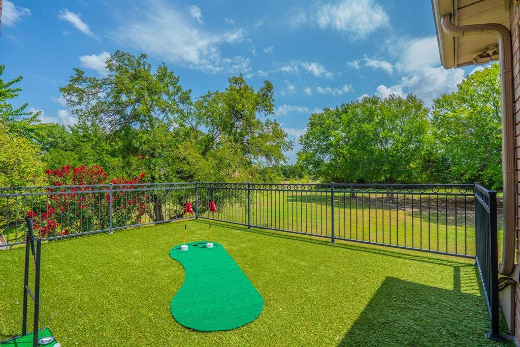 6420 Shady Oaks Lane, Midlothian, TX 76065 This is the upstairs balcony right off the game room area. Imagine hosting parties out here! Come put with us!