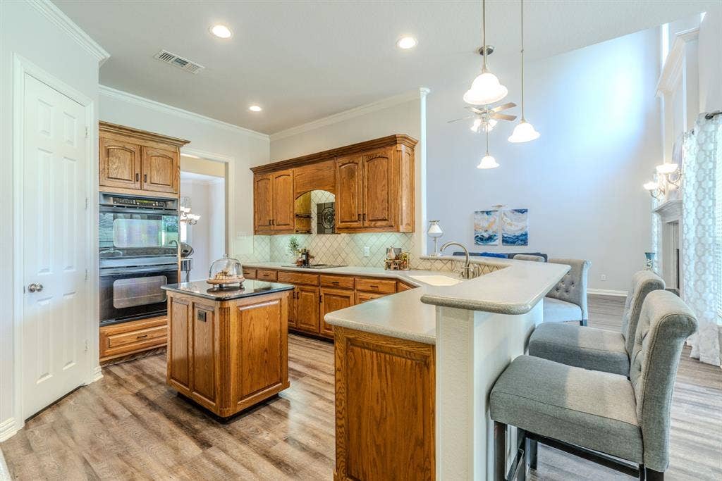 6420 Shady Oaks Lane, Midlothian, TX 76065 Another view of the kitchen - so much room for entertaining!