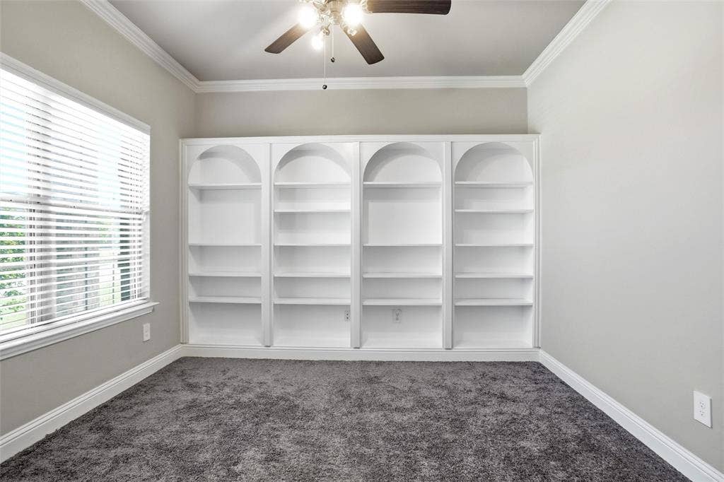 686 Navasota Drive, Crandall, TX 75114 686 Navasota Drive, Crandall, TX 75114