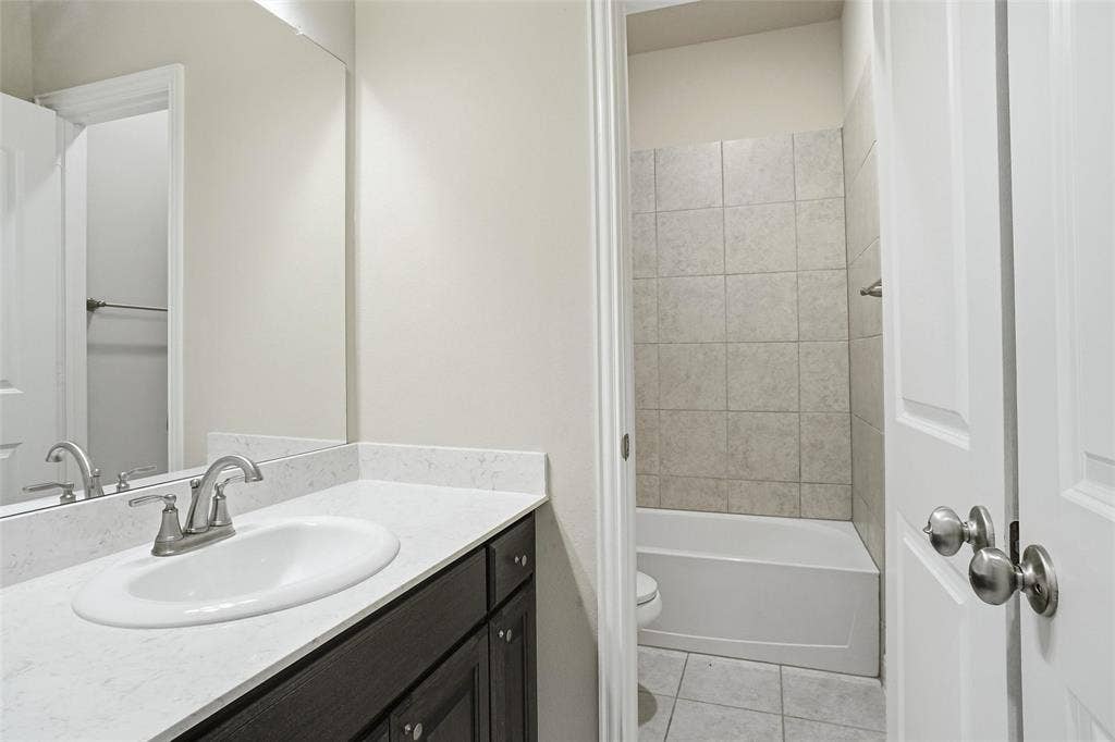 686 Navasota Drive, Crandall, TX 75114 686 Navasota Drive, Crandall, TX 75114
