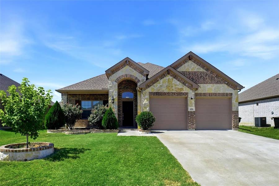 Property photo for 686 Navasota Drive, Crandall, TX
