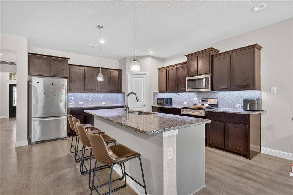 2320 Coyote Way, Northlake, TX 76247 2320 Coyote Way, Northlake, TX 76247