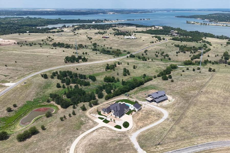 Property photo for 11103 E Rocky Creek Road, Crowley, TX