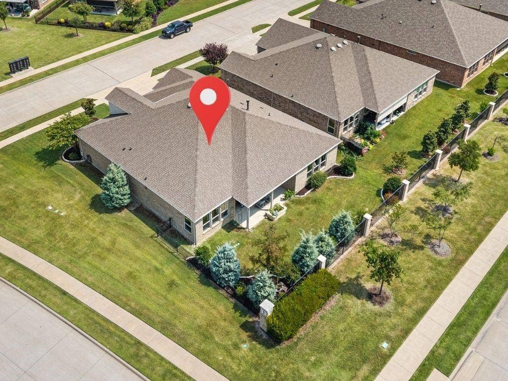 9113 Bluewater Way, McKinney, TX 75071