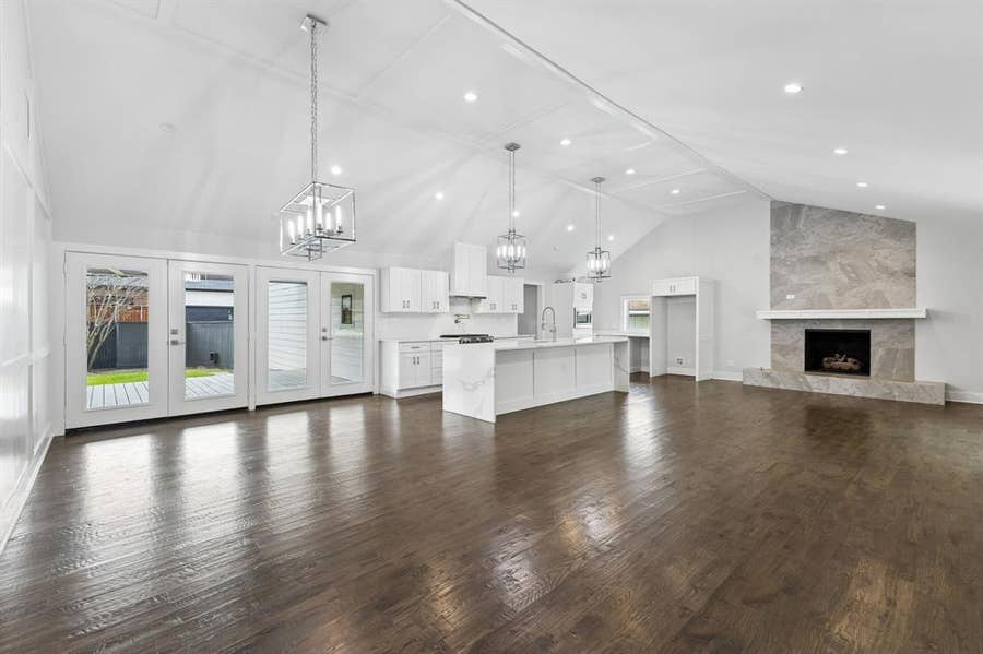 Property photo for 13726 Peyton Drive, Dallas, TX