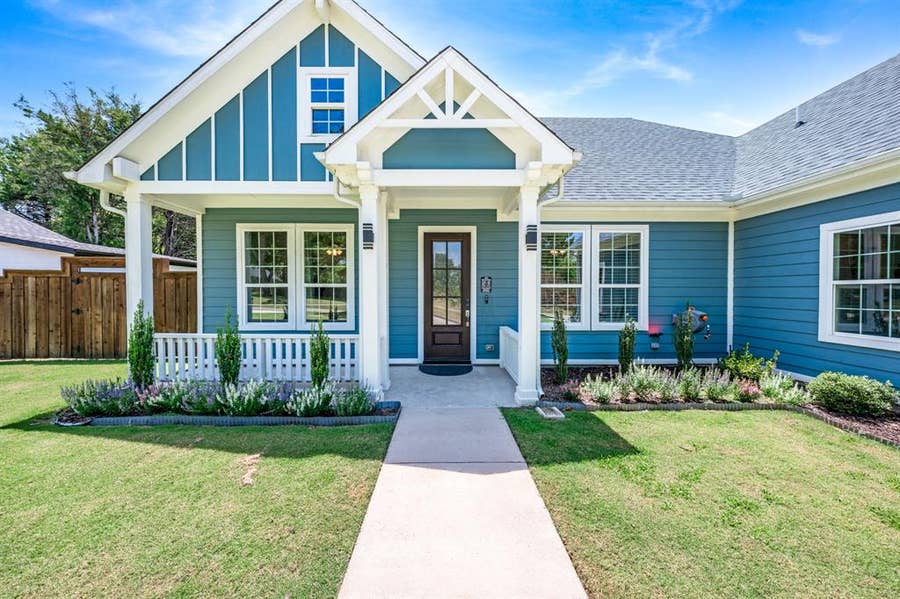 Property photo for 1501 Oneal Street, Commerce, TX