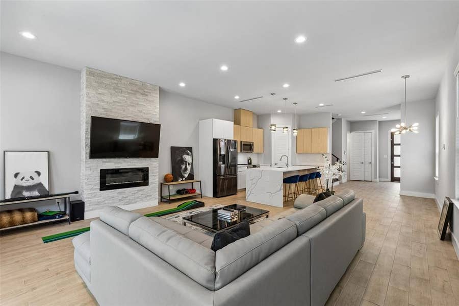Property photo for 2603 Crossman Avenue, Dallas, TX