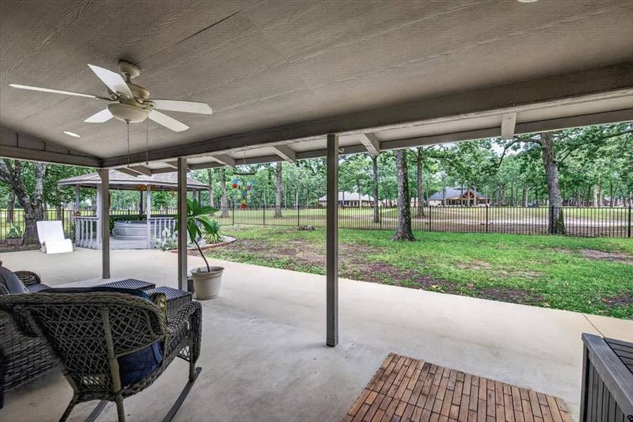 Property photo for 127 Pinnacle Club Drive, Mabank, TX