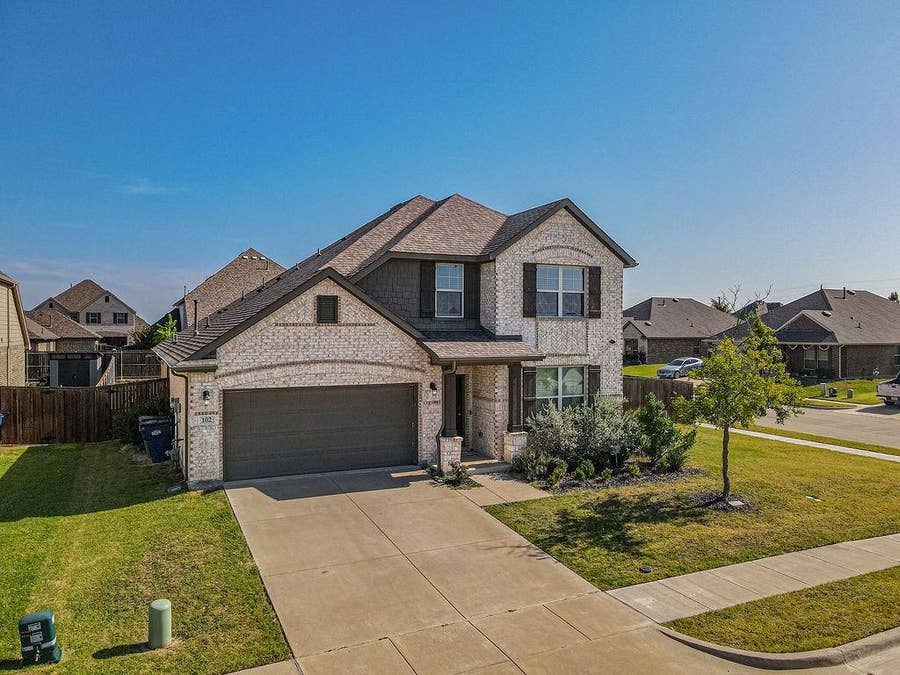 Property photo for 102 Highedge Drive, Fate, TX
