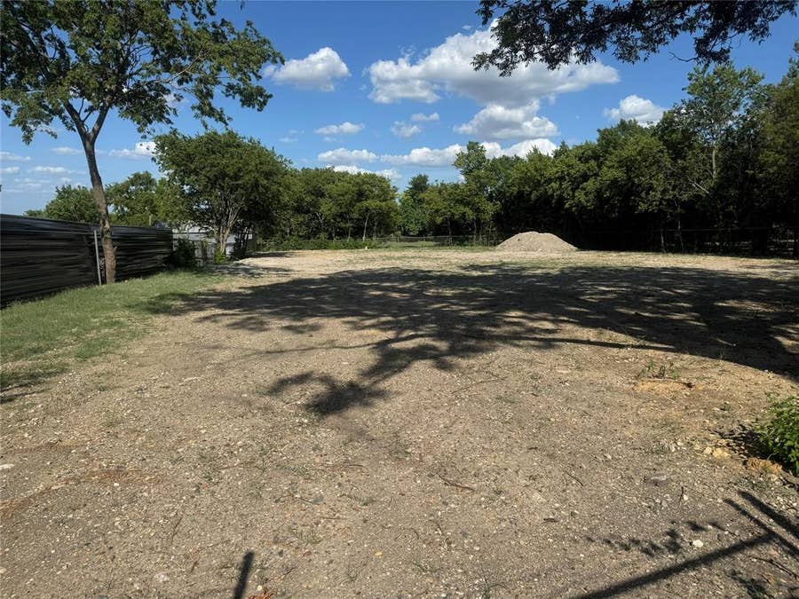Property photo for 1160 Rodeo Center Boulevard, Mesquite, TX