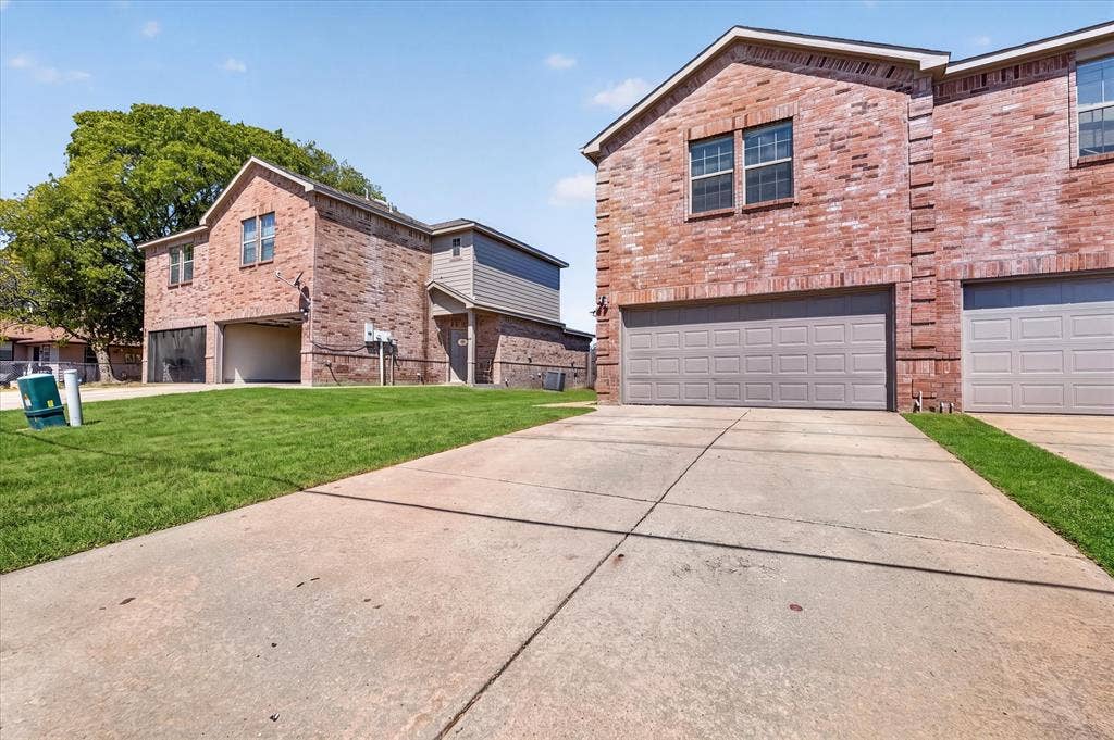 606 E College Street, Princeton, TX 75407 606 E College Street, Princeton, TX 75407
