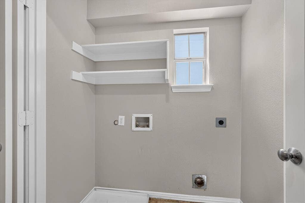 606 E College Street, Princeton, TX 75407 606 E College Street, Princeton, TX 75407