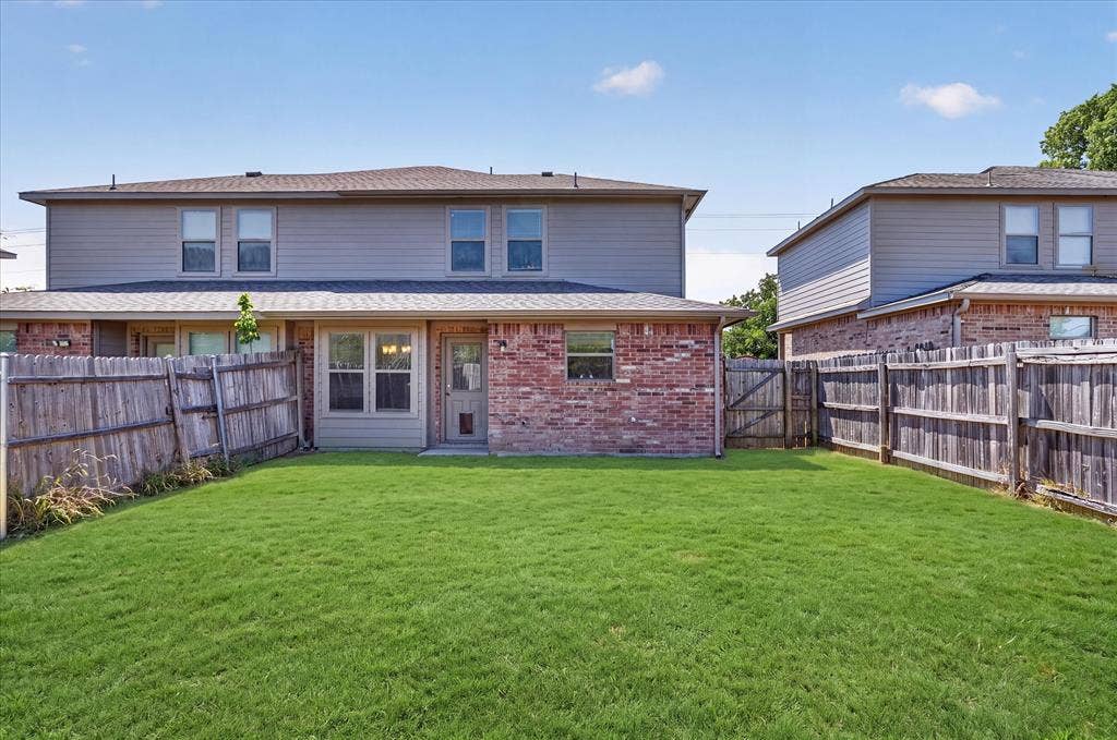 606 E College Street, Princeton, TX 75407 606 E College Street, Princeton, TX 75407