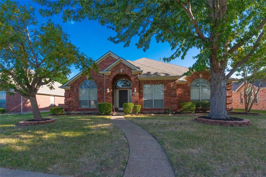 Property photo for 10305 Cecile Drive, Frisco, TX